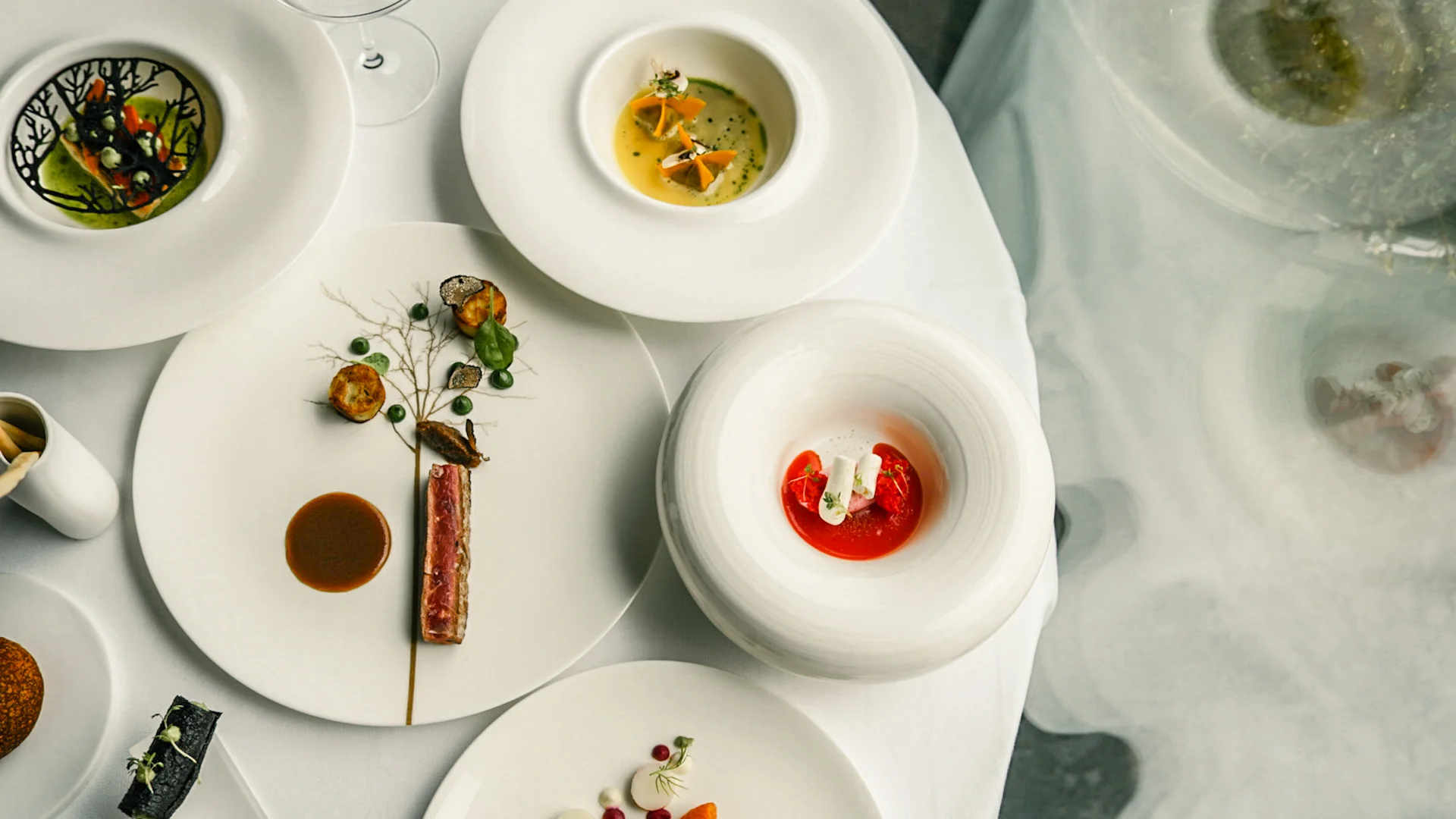 Ihr 4-Sterne-S-Hotel Tirolensis in Tisens