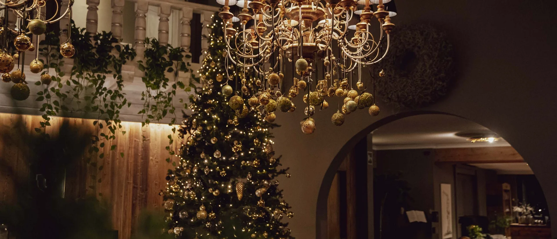 Ihr 4-Sterne-S-Hotel Tirolensis in Tisens